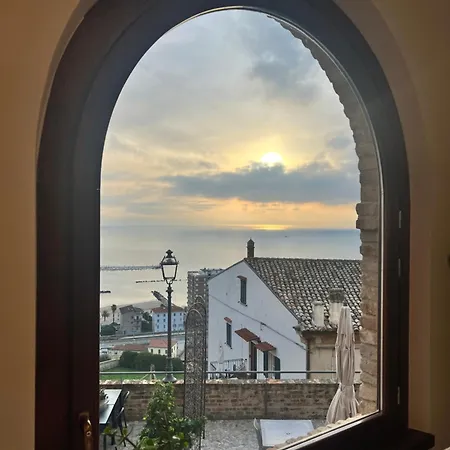 Alojamento de Acomodação e Pequeno-almoço Dimora Guidi Tordini 4*